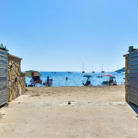 Mare A Capoliveri Due Апартаменты *